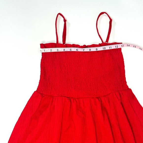 H&M Red Smocked Bodice Midi Dress – Size Medium – Retail $30 ❤️👗✨ - Picture 3 of 6